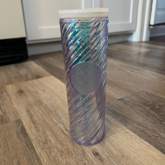 Starbucks Clear Iridescent Holiday Swirl 16 Oz Travel Mug Tumbler 2022 with Lid - Picture 1 of 7